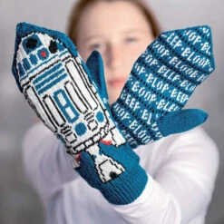 Star Wars: Knitting The Galaxy -BEKA Sales Store 9781683839873.in08 fe106 49883.1690403516