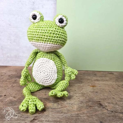 Hardicraft DIY Crochet Kit - Vinny Frog 2 Hardicraft DIY Crochet Kit - Vinny Frog - Image 2