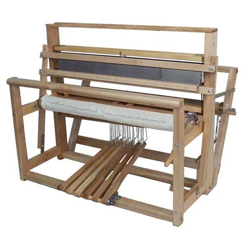Leclerc Nilus Low Castle Floor Loom - 4 Harness 1 Leclerc Nilus Low Castle Floor Loom - 4 Harness
